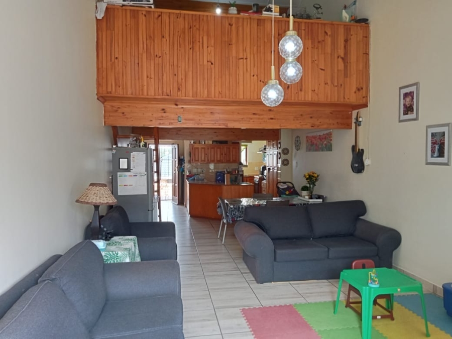 2 Bedroom Property for Sale in Beacon Bay Eastern Cape